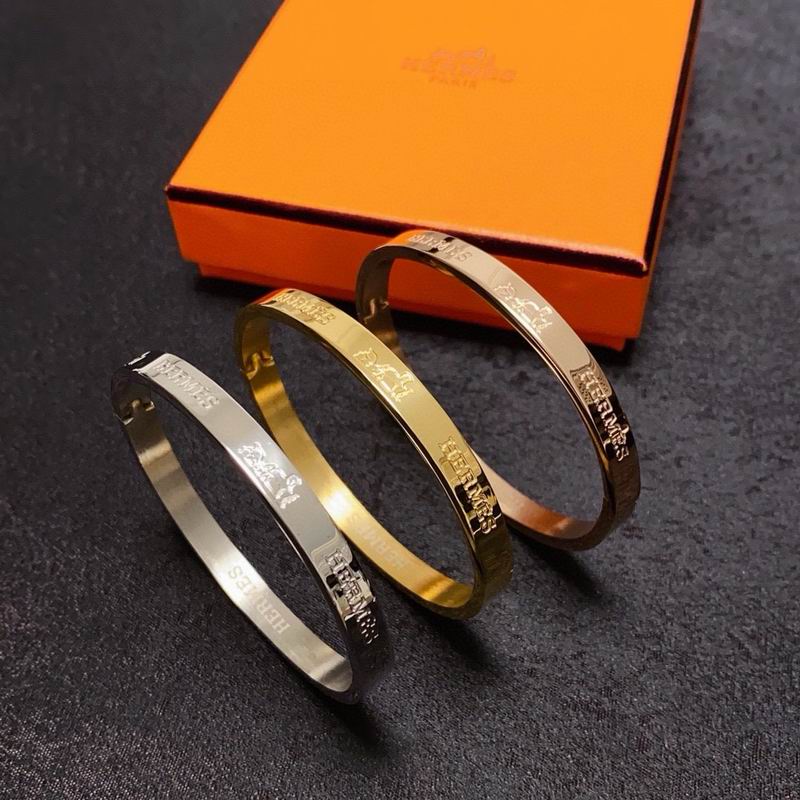 Hermes Bracelet  02yxs09